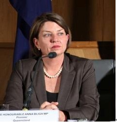昆士兰州州长布莱(Anna Bligh)