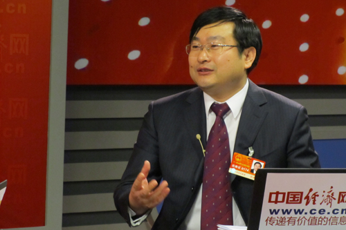 张建恒:乐凯新一代太阳能薄膜电池开发已取得进展